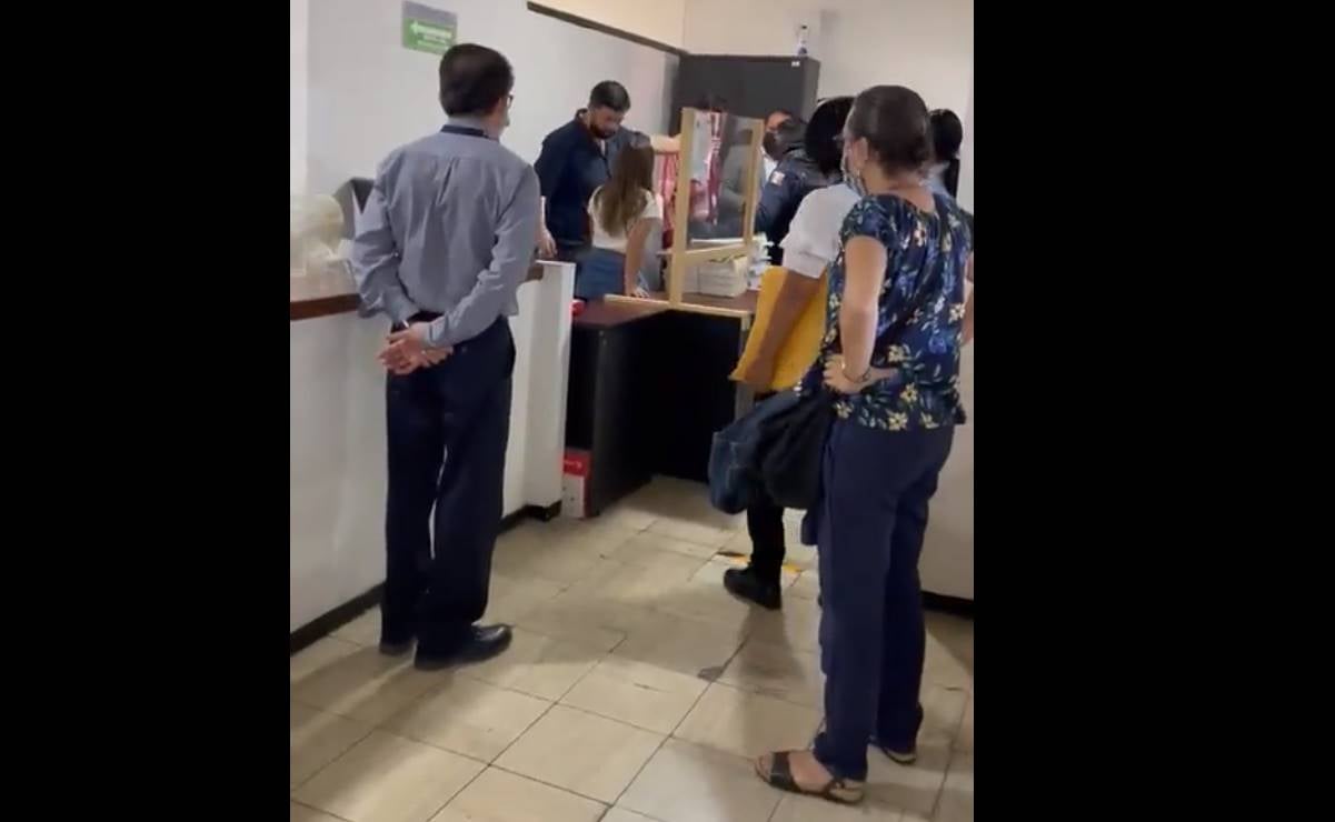 Ebrard responde a llamado de Guillermo del Toro para que niñas no sean enviadas a Israel