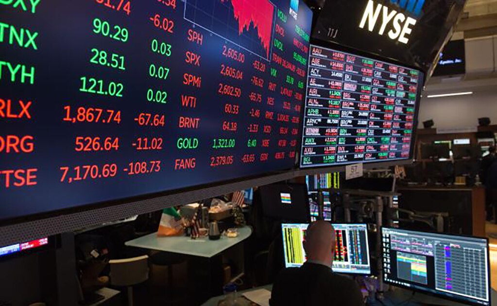 Wall Street sufre otra sesión de descalabro; Dow Jones cae 4.15%