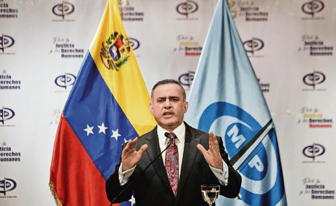 El fiscal general de Venezuela, Tarek William Saab, al anunciar la detención de 11 funcionarios de 11 altos directivos, por presunta especulación (BORIS VERGARA. XINHUA)
