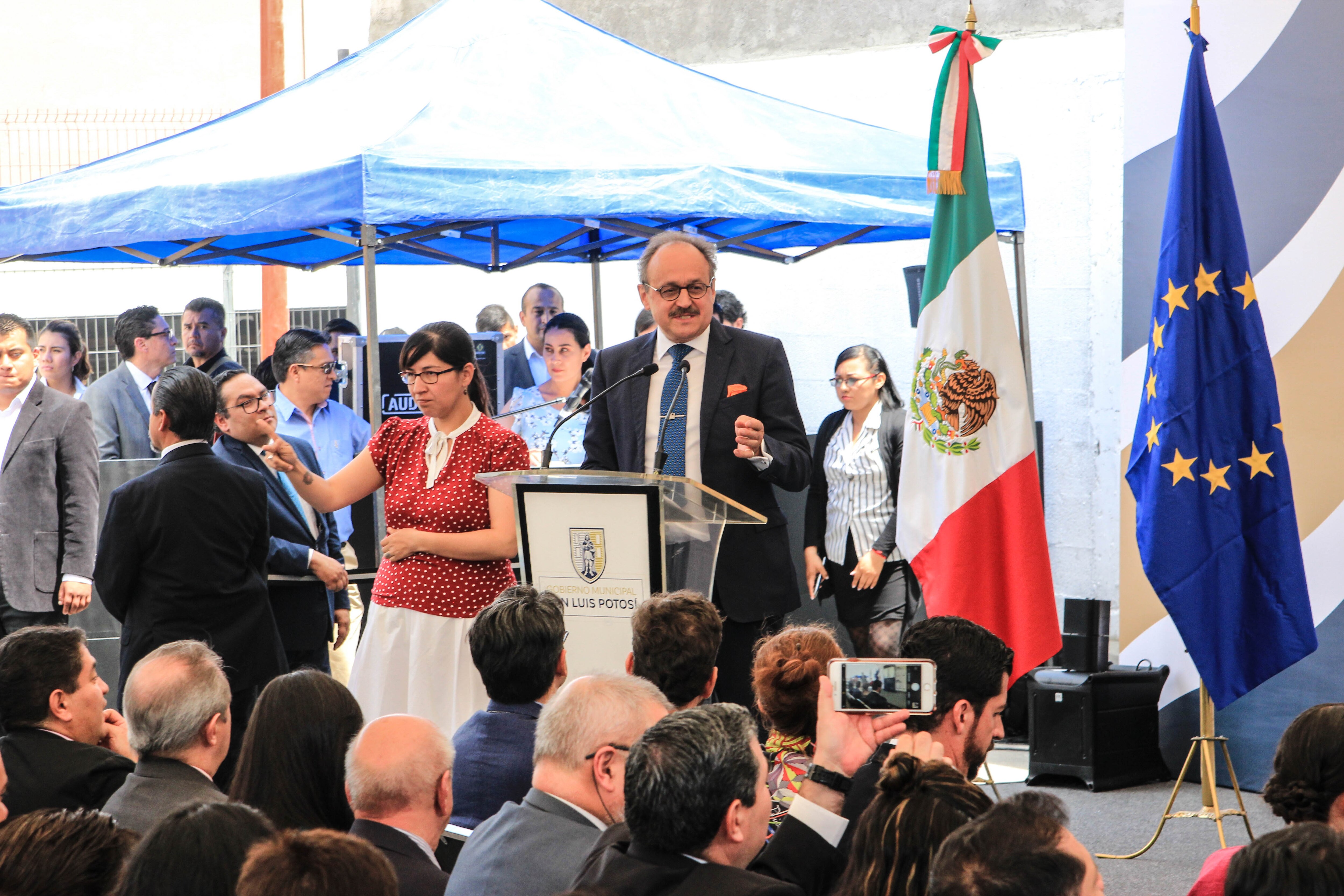 Impulsará Unión Europea estrategia para combatir los feminicidios en México