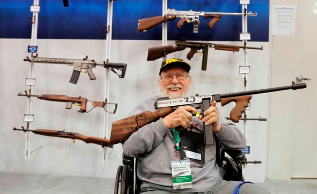 Trump acusa a NY de querer desmantelar a la Asociación Nacional del Rifle