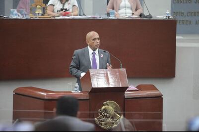 Tras votar a favor de la reforma al Poder Judicial, renuncia Alejandro Leal al PRI