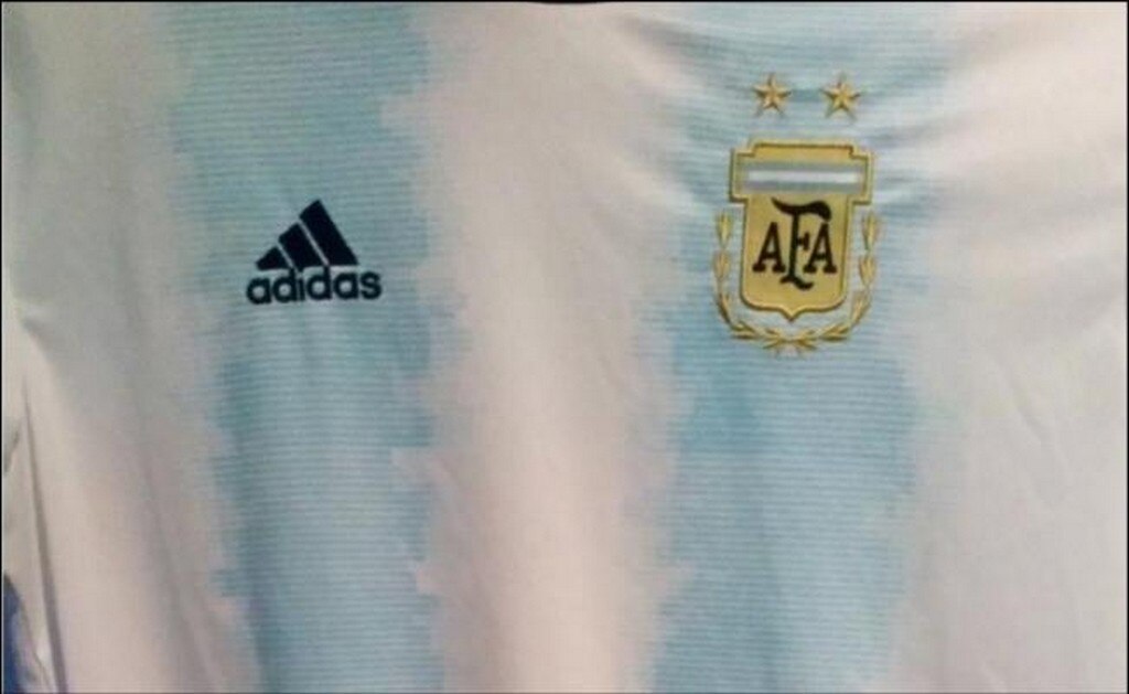  Se filtra posible nuevo jersey de Argentina