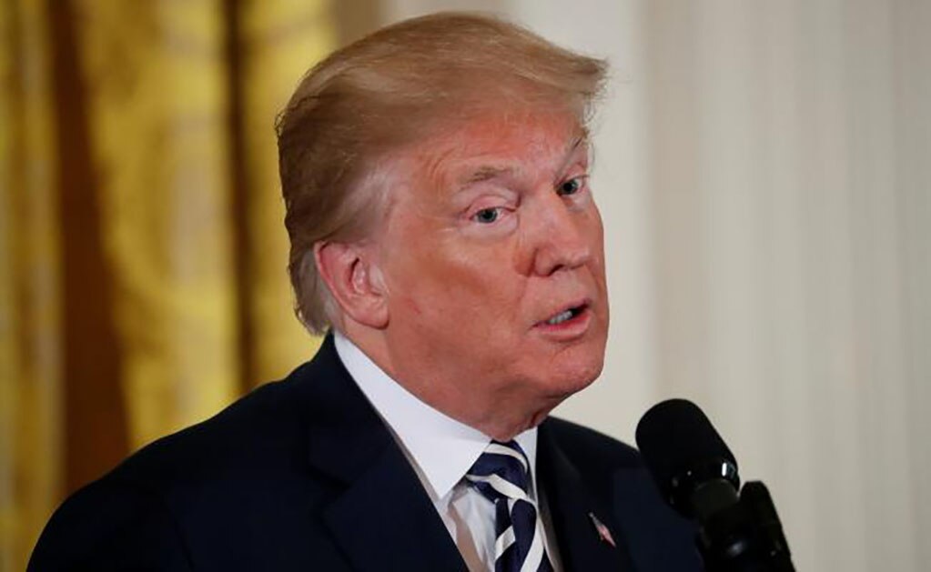 Trump amenaza con vetar a los medios que lo critican