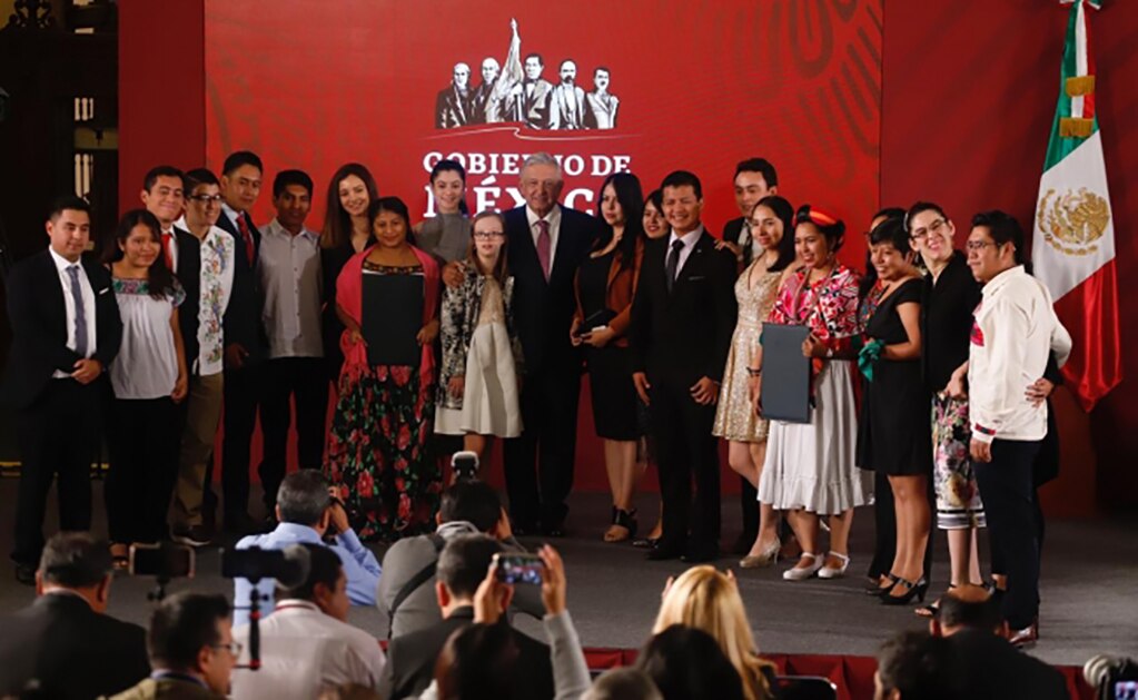 Dan conocer a los ganadores del Premio Nacional de la Juventud 2019