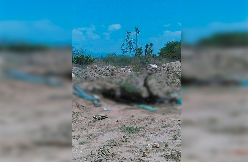 Localiza cadáver calcinado en avenida Salk