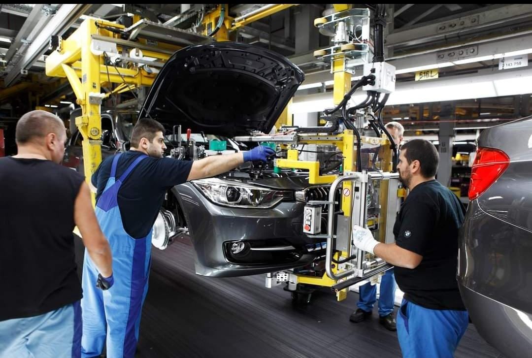 Programa Dual de BMW SLP, seis años formando talento humano especializado