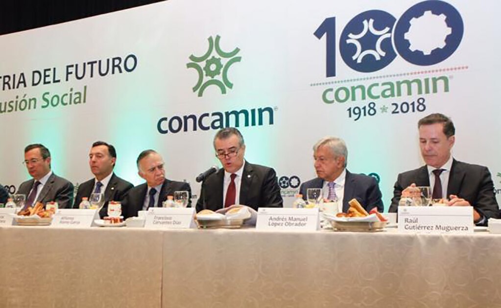 López Obrador se reúne con empresarios de CONCAMIN