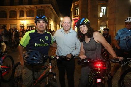 Con rodada nocturna, buscan promover el uso de bicicleta en San Luis Potosí 