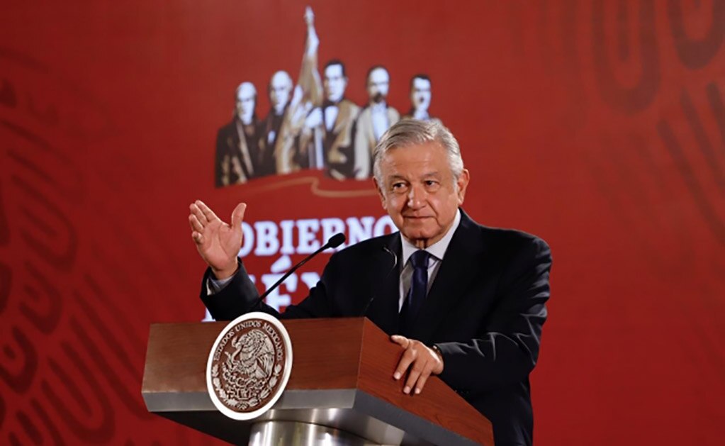 Propone AMLO federalizar organismos electorales y que se concentren en el INE