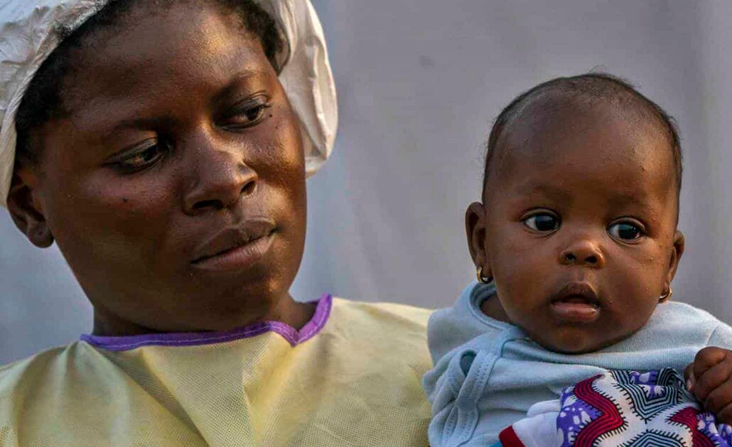 Afectados por el ébola en Congo mueren en sus casas