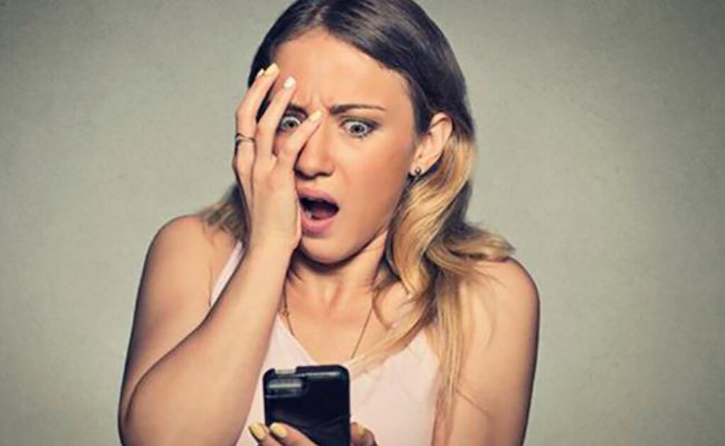 Muchas de las aplicaciones de mensajería que vienen preinstaladas en los dispositivos Android pueden bloquear mensajes de texto