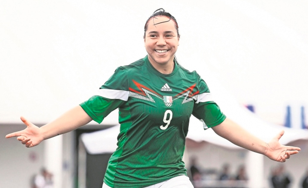 Charlyn Corral se molesta por no ser convocada para preolímpico de Tokio 2020