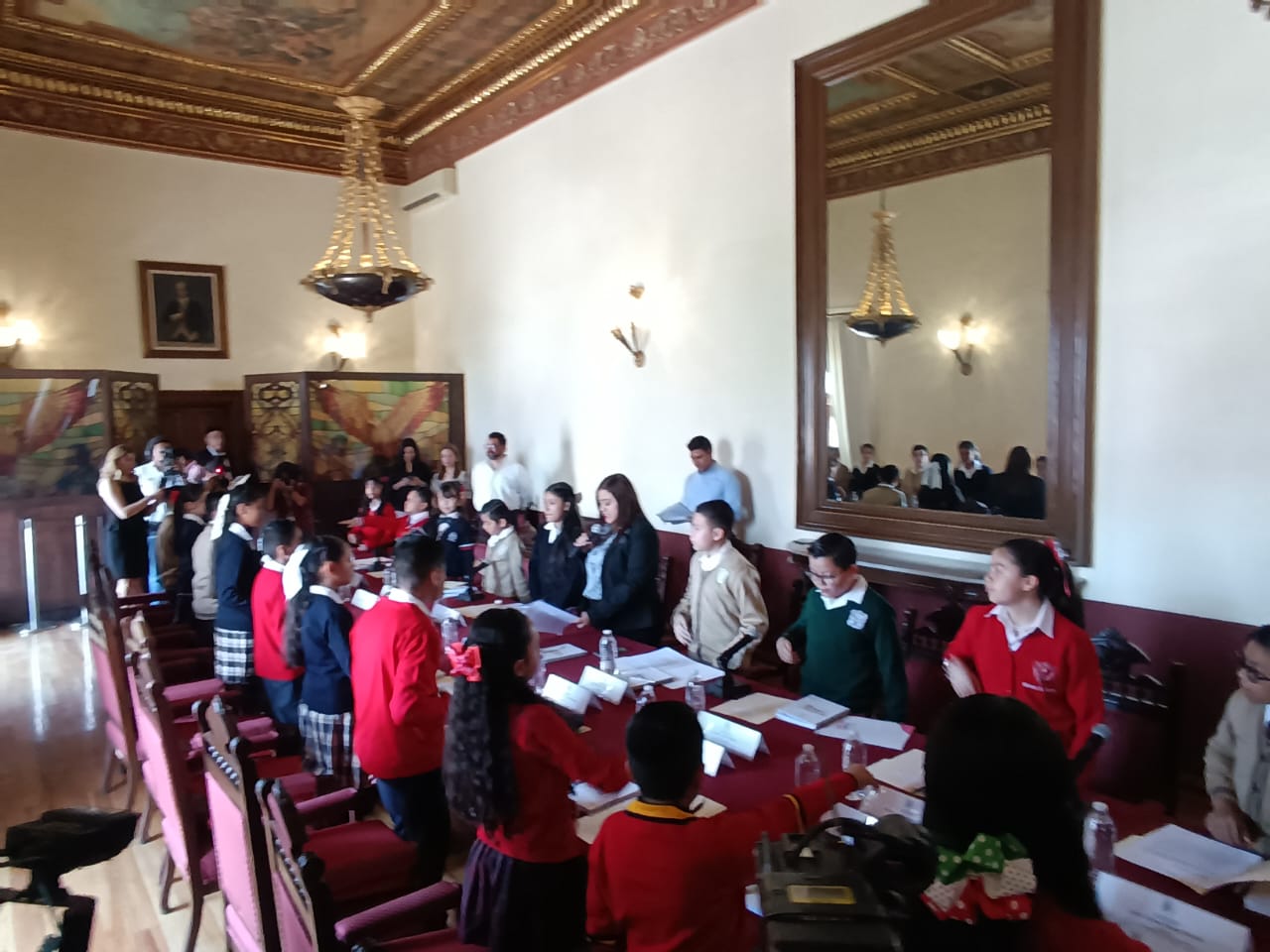 Así imaginan las niñas y los niños las escuelas en la capital de SLP