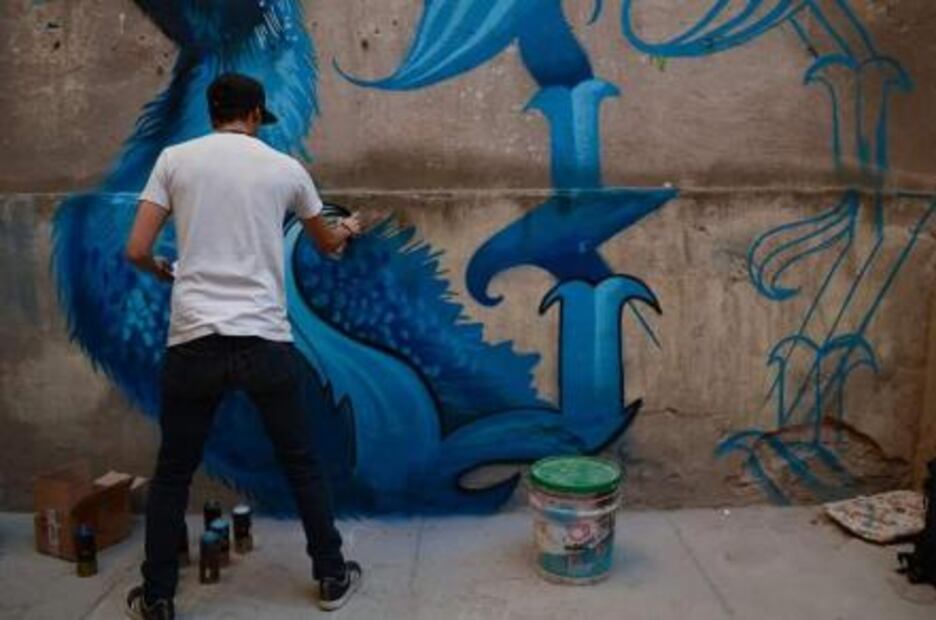 El artista que tapiza de "experiencias y naturaleza" las calles potosinas