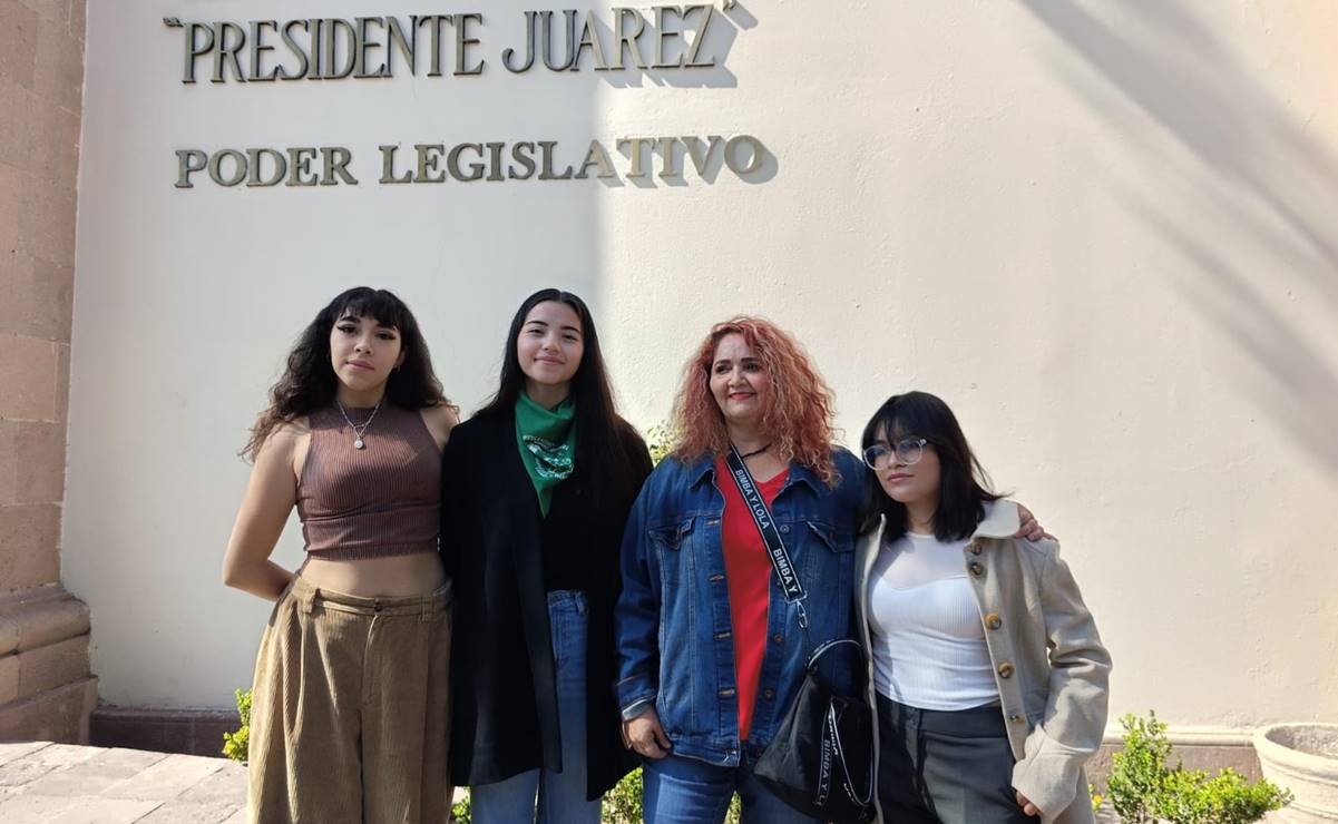 Colectivas plantean iniciativa para ampliar derechos reproductivos y aborto en SLP