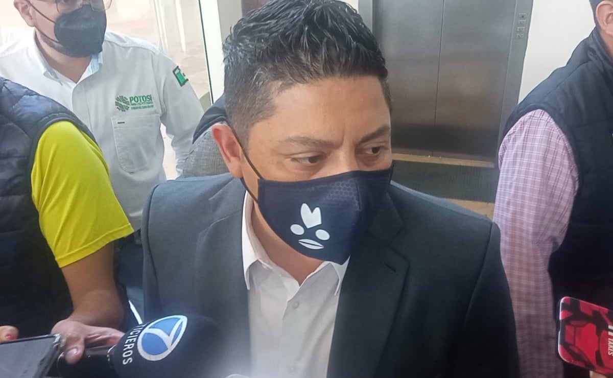 El gobernador de San Luis Potosí, Ricardo Gallardo Cardona, aplaudió la movilización del 8M llevada a cabo en el centro de la capital. Foto: Especial