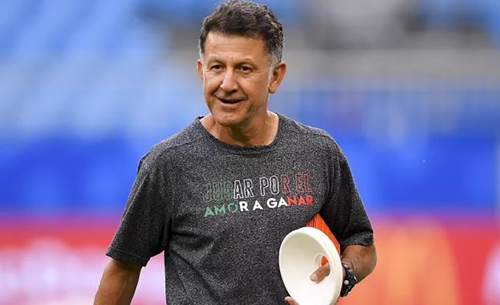 El motivo por el que Juan Carlos Osorio no puede regresar a México