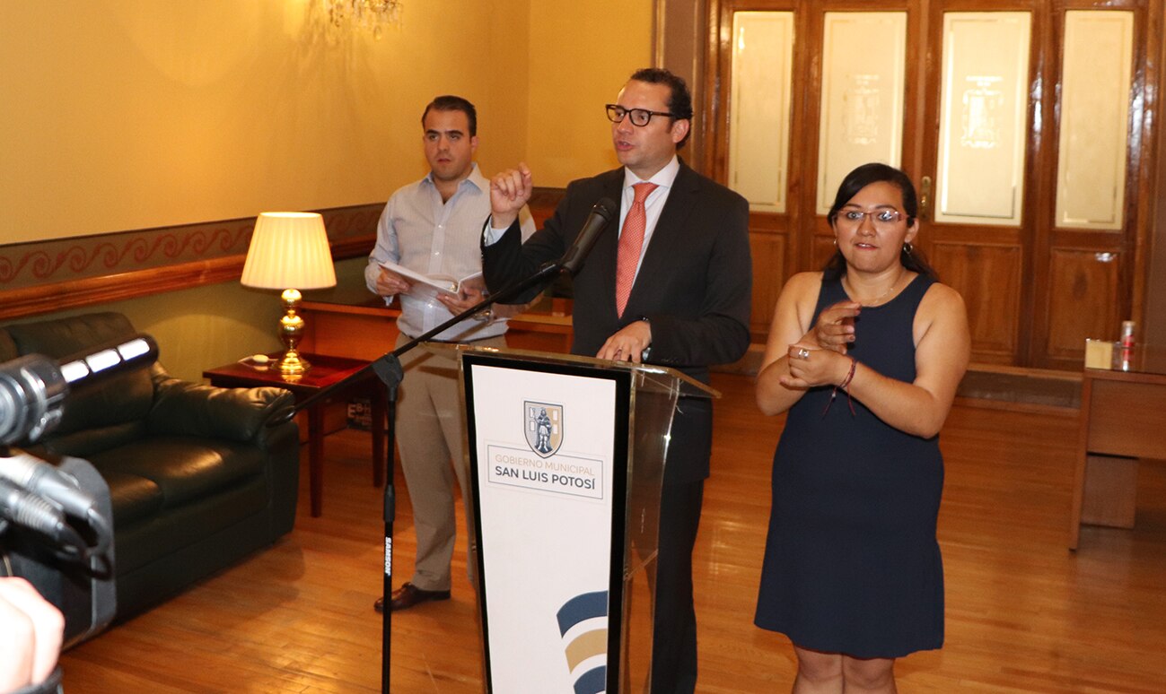 Continúan negociaciones para refinanciar deuda pública de la capital