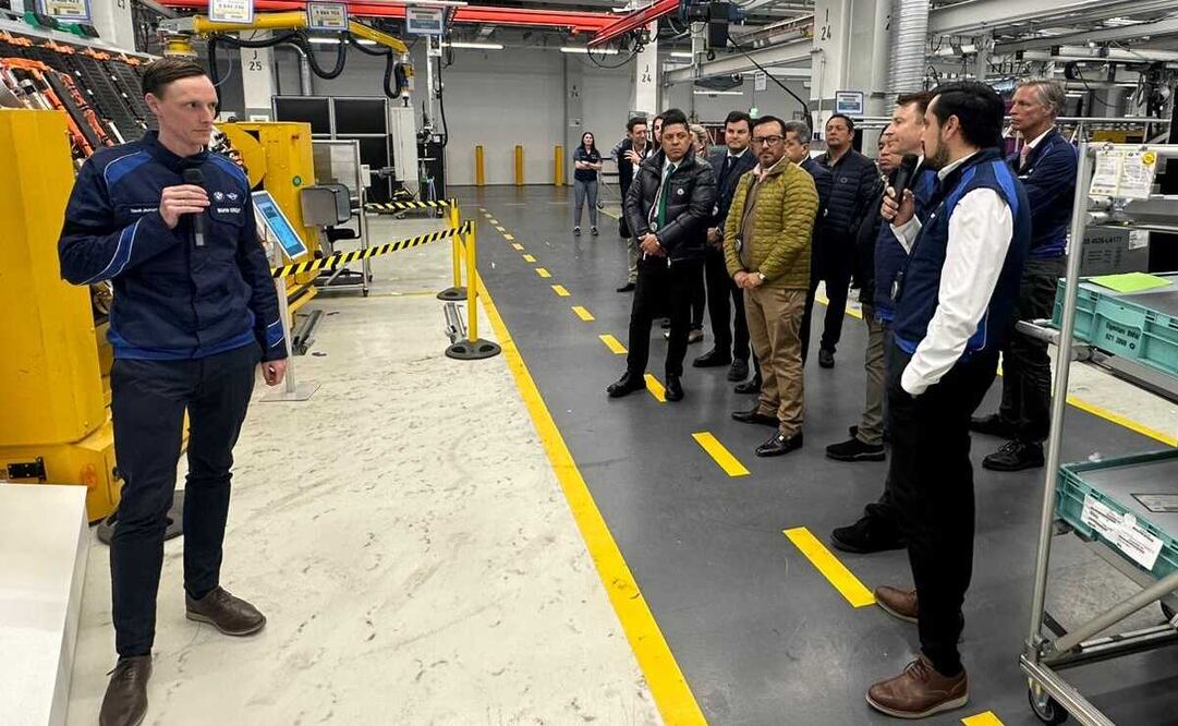 Se acelera electromovilidad en SLP con planta de BMW, asegura Gallardo desde Alemania. Fotos: Especiales