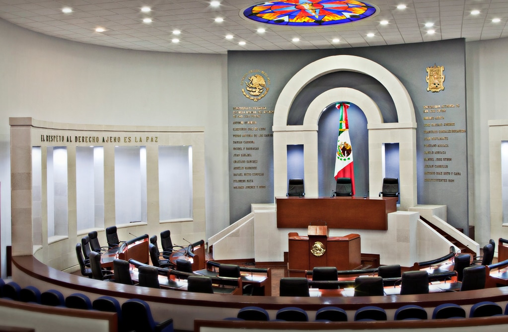 “Pardillos y avezados” conforman comisión recepción del Congreso del Estado