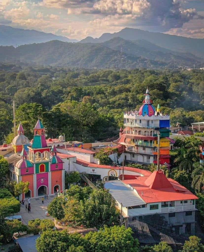 Pueblito de Axtla de Terrazas. Foto: Herbolaria Beto Ramon Matriz Huasteca