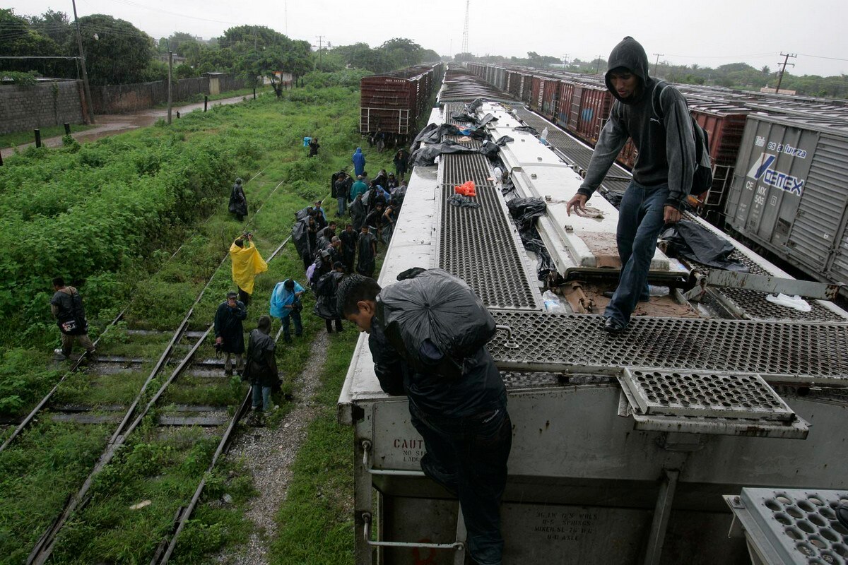  Llega caravana migrante a frontera de México con Guatemala