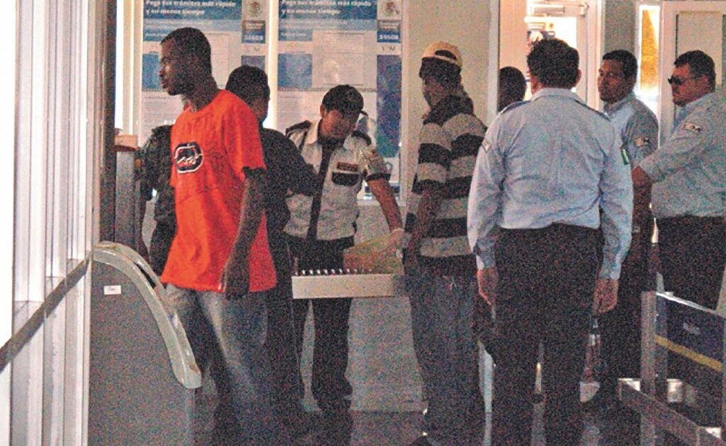 Acusan venezolanos que en México los discriminan