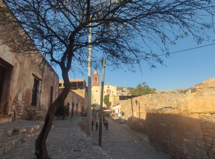 Prepara Cerro de San Pedro nueva ruta turística para recobrar su esencia minera
