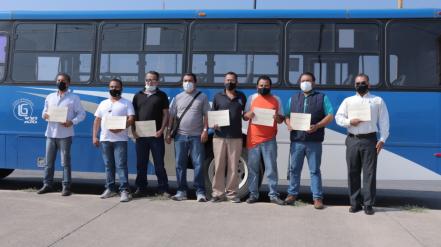 Biciescuela, el taller que concientiza a conductores de transporte público en SLP