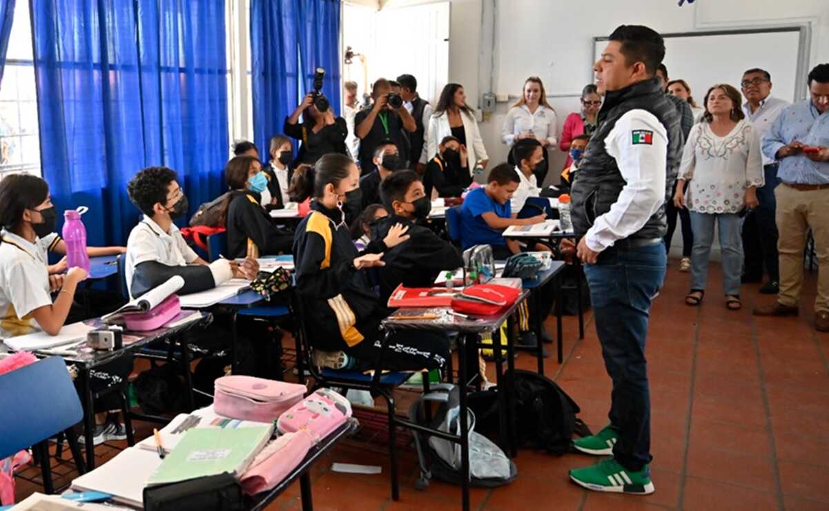 Anuncia Gallardo remodelación de escuela primaria en la capital potosina. Fotos: Especiales
