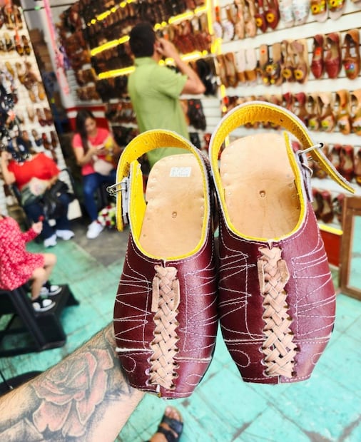 Huaraches de "trompa de cochino" tradicionales de Rioverde, SLP. Foto: FB@Osvaldo LH