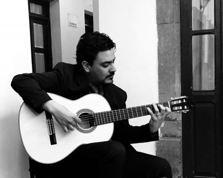 Guitarristas potosinos ofrecerán concierto “100 de la guitarra flamenca”