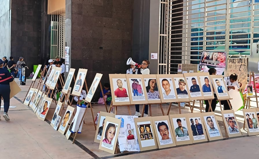 Cuando la Navidad duele, familias salen a las calles por sus desaparecidos en SLP   