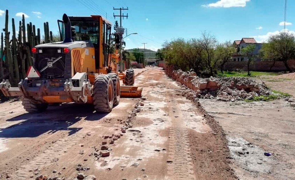 Invertirán más de 5 mdp para rehabilitar caminos en Bocas