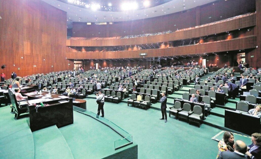 Diputados dan primera lectura a la reforma educativa; alistan su aprobación