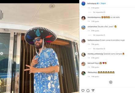 Belinda presume sus vacaciones al lado de Jared Leto