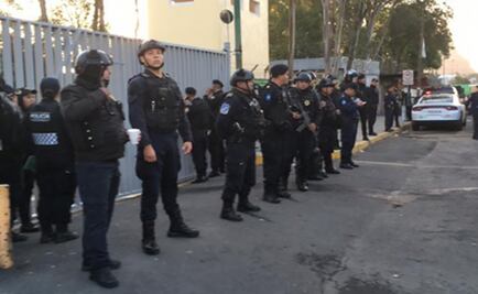 Fallecen tres personas durante incendio en Reclusorio Oriente