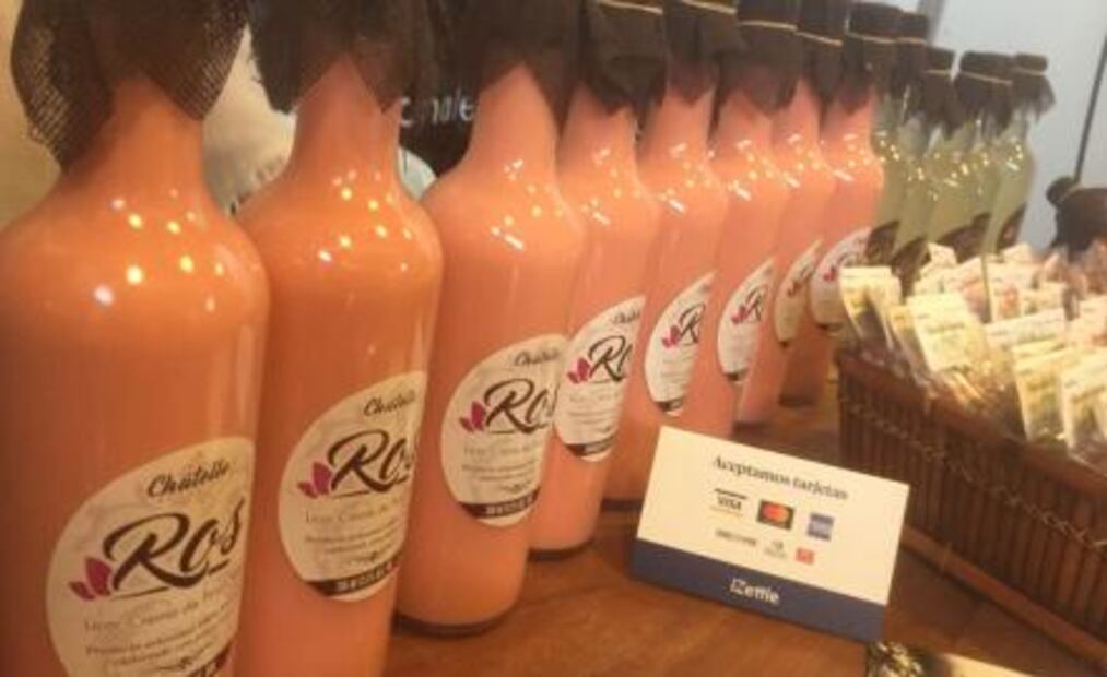 Productores potosinos promueven riqueza del estado en la FENAPO