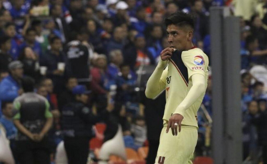  Edson Álvarez acompañará al “Chucky” y Guti