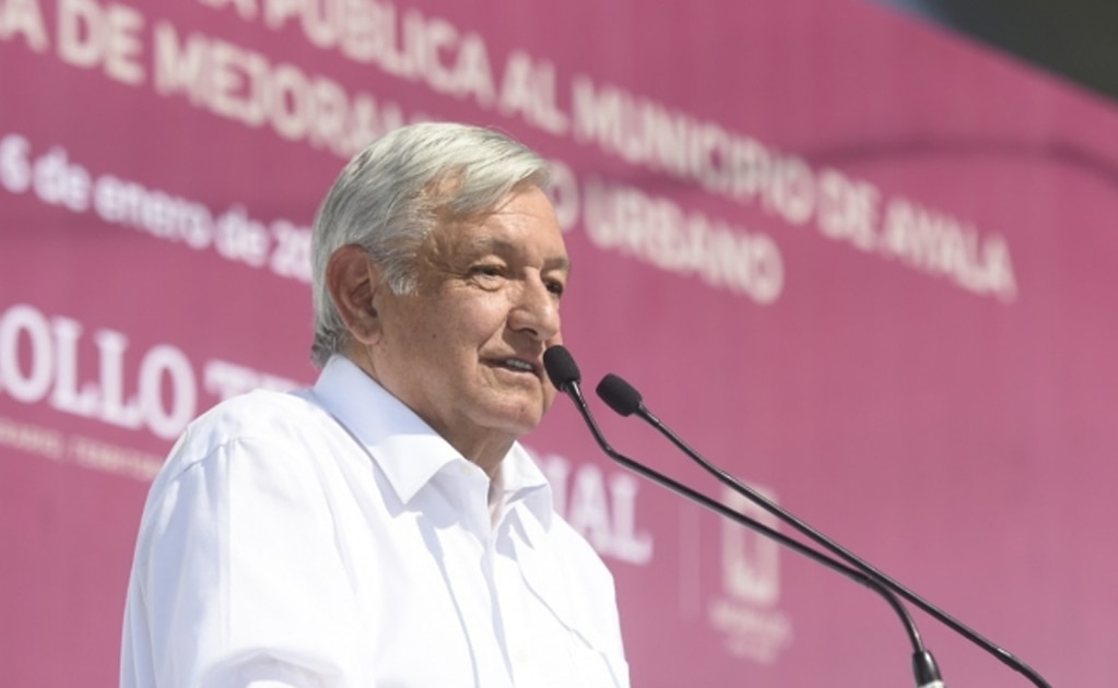 "No soy Fox", responde AMLO a demandas de enfermeras