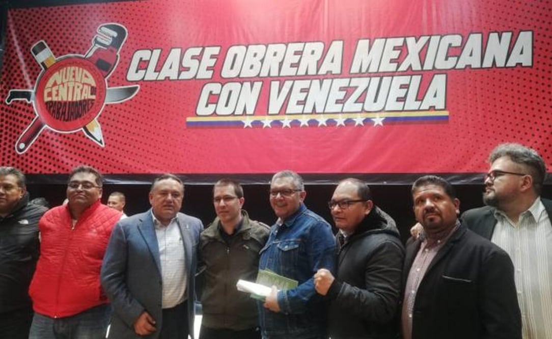 Reunión de representantes del gobierno de Venezuela con el Sindicato Mexicano de Electricistas. Foto: Teresa Moreno