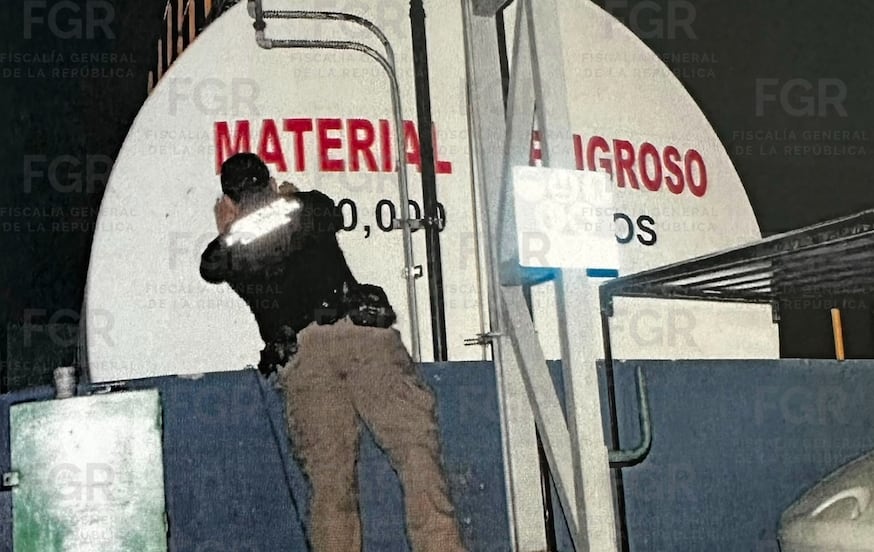 FGR logra mega aseguramiento de huachicol en un predio al norte de la capital de SLP