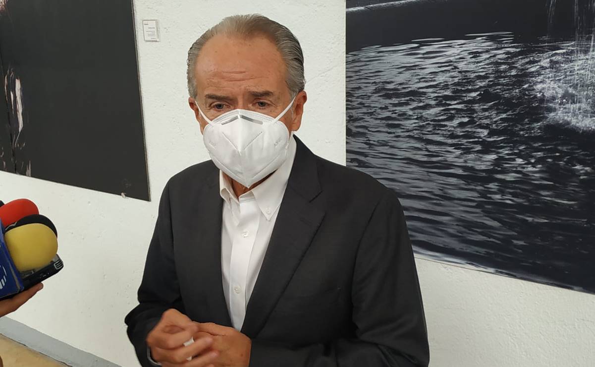 Carreras López acuerda con Gallardo tener transición tersa y ordenada en SLP