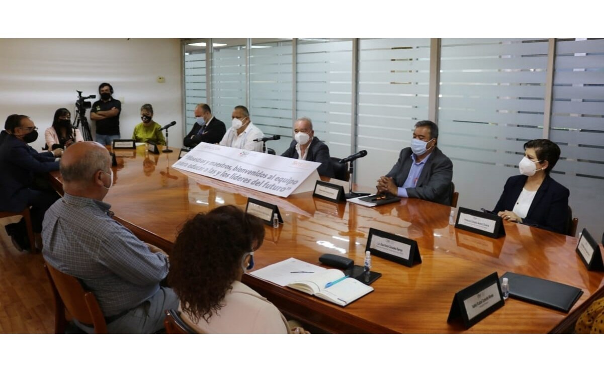 Educación en SLP inicia proceso de selección de docentes para nivel básico