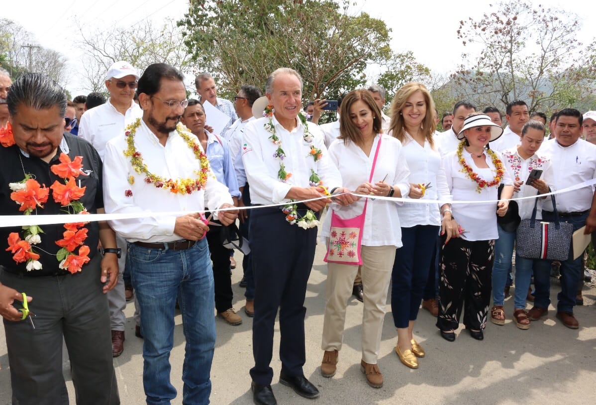 El desarrollo debe llegar a todo SLP: Carreras López