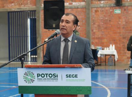 Sin clases, 40% de escuelas en SLP por protesta del SNTE; niños y niñas, los más afectados: SEGE