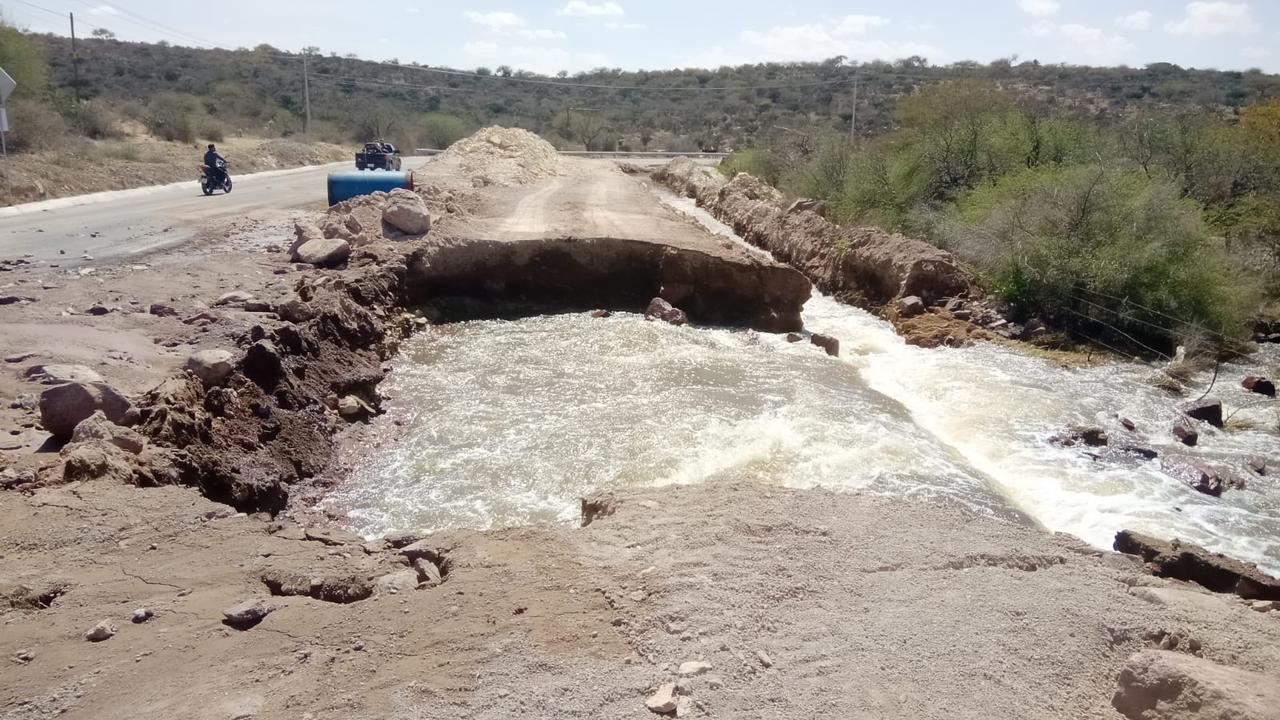 Implementan plan operativo de abastecimiento de agua tras nueva falla en El Realito. Foto: Especial