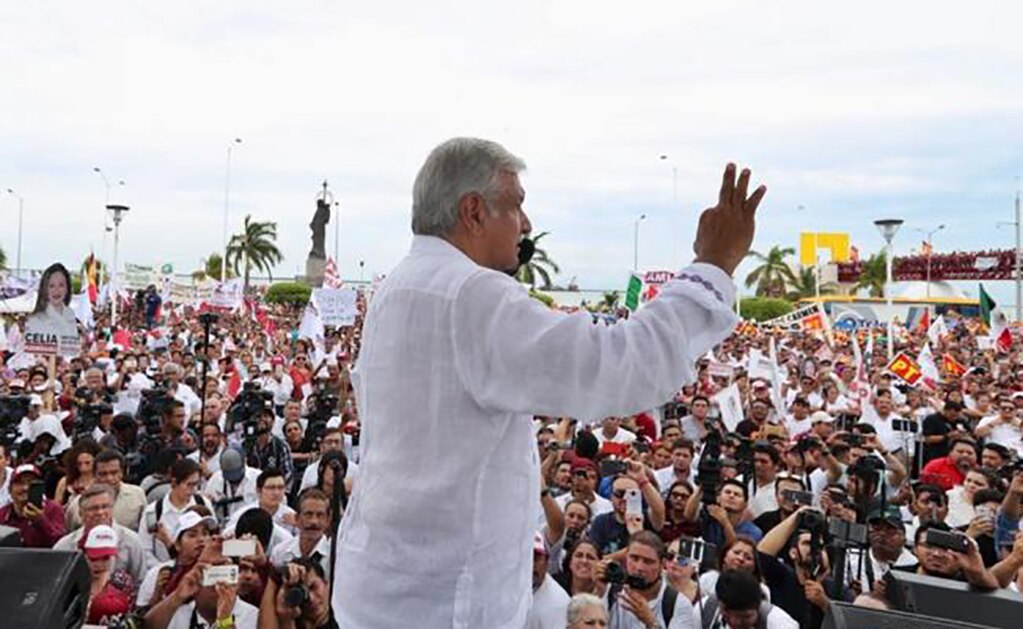 AMLO defiende a Espriú y Layda Sansores de supuesta guerra sucia