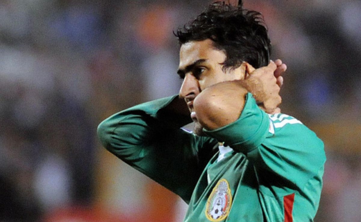 La razón para dejar fuera al polémico futbolista se debió a su bajo nivel y sus problemas disciplinarios. Foto: Especial